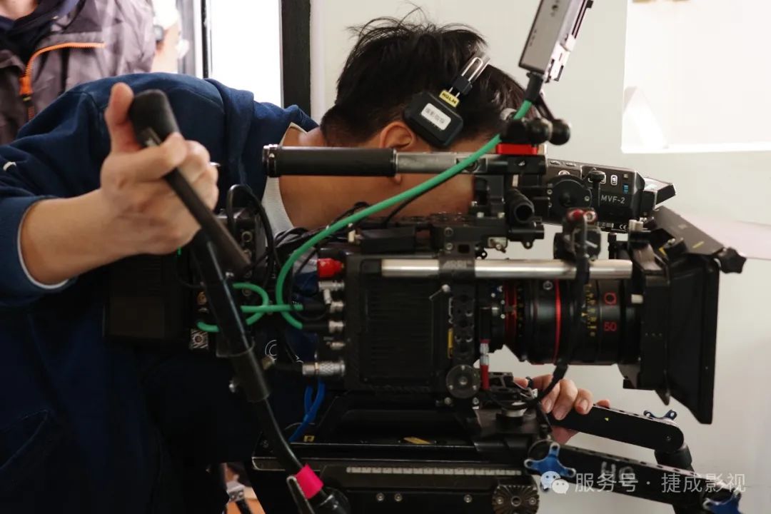 朱永康老师使用OP镜头拍摄《你的目光》